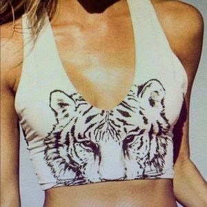 Zeefulgal size Med. tank bikini top